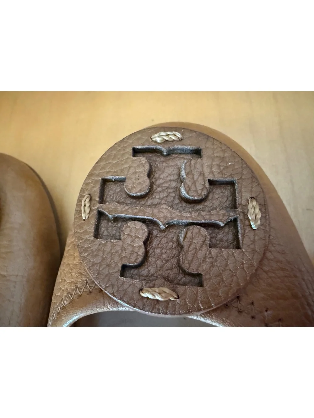 Tory Burch Reva travelcamel flat ballet style shoes size 10